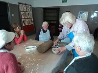 Workshop de cermica para a populao snior