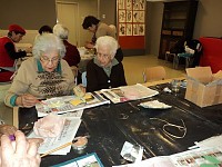 Workshop de cermica para a populao snior